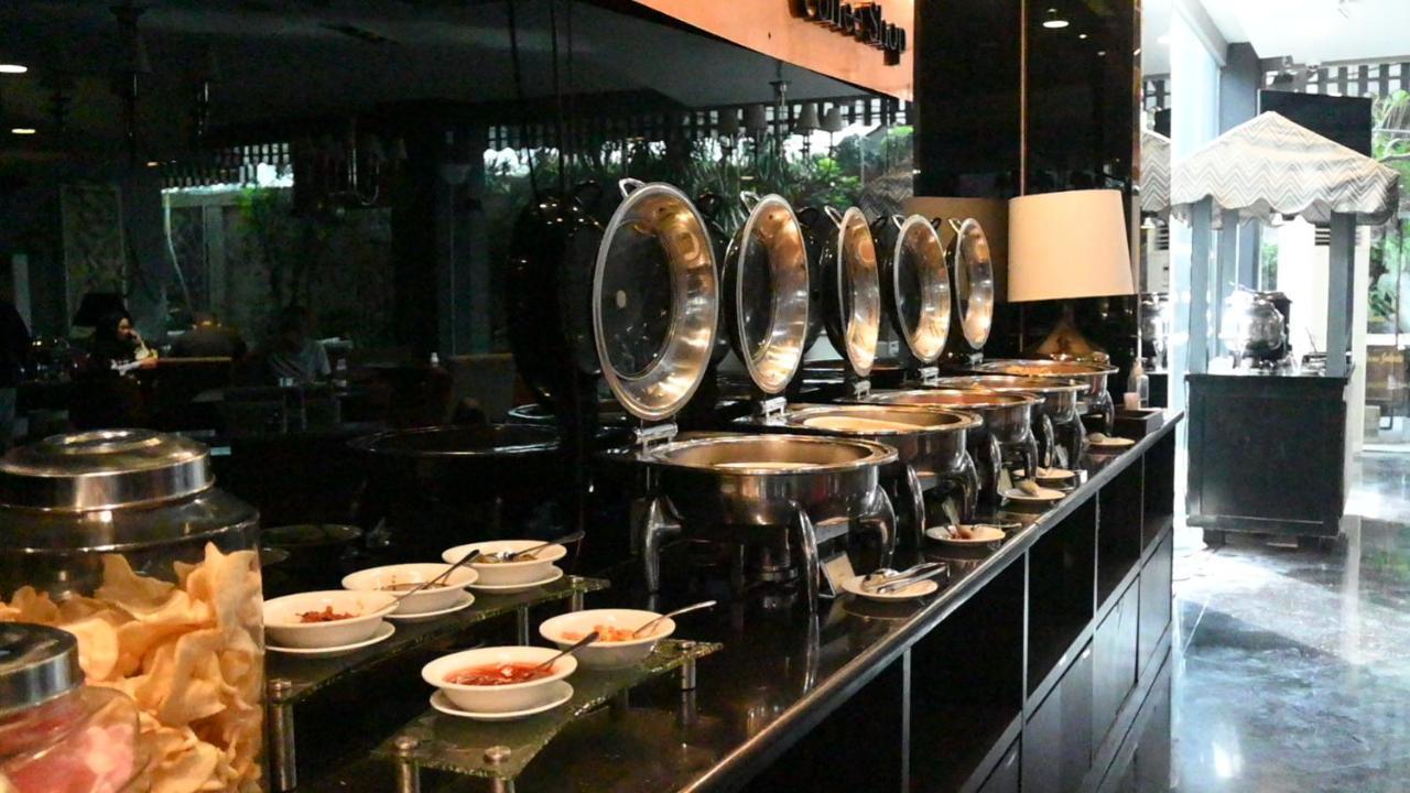 Amaroossa Cosmo Jakarta Ngoại thất bức ảnh