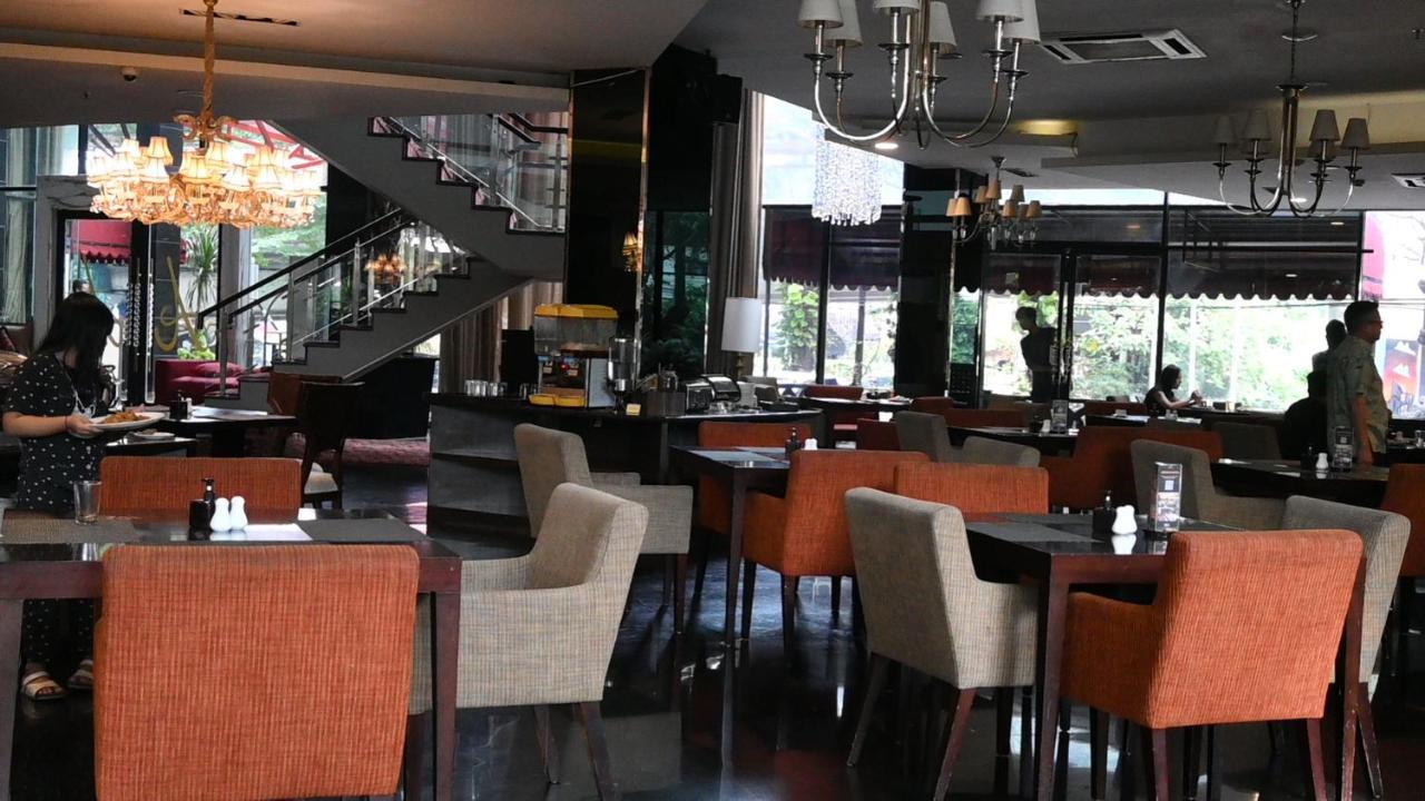 Amaroossa Cosmo Jakarta Ngoại thất bức ảnh