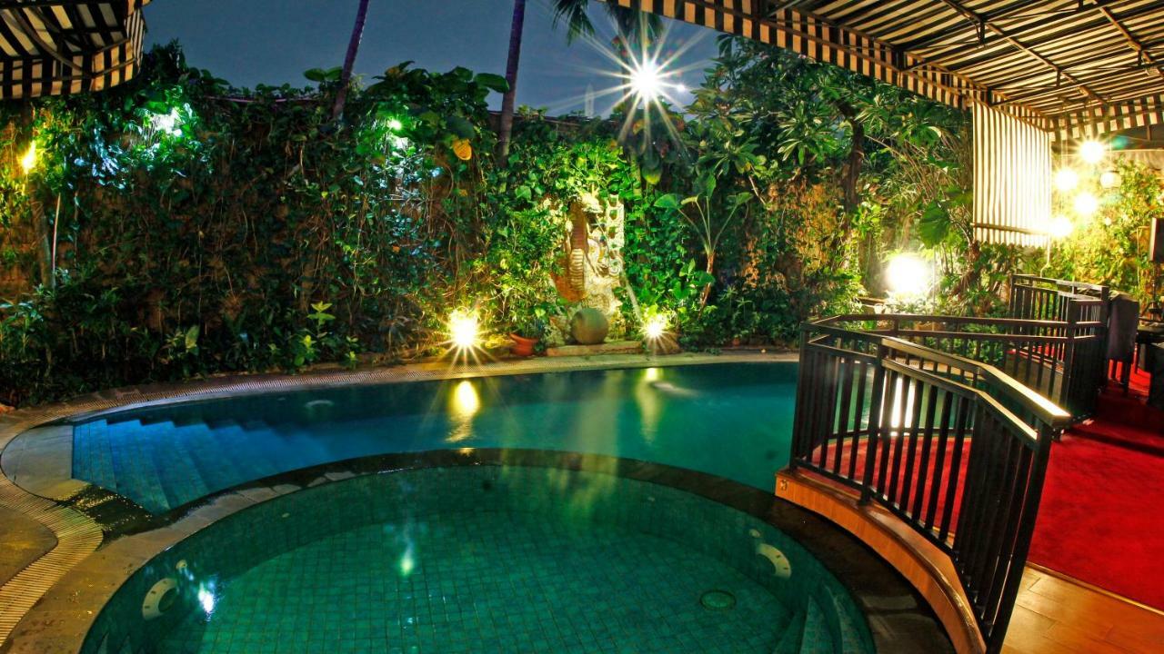 Amaroossa Cosmo Jakarta Ngoại thất bức ảnh
